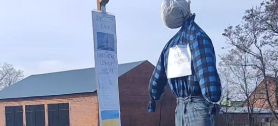 Kukły zawisną pod domami? Akcja w Bieszczadach (FOTO)