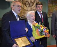 „Jej odwaga, poświęcenie i zaangażowanie zasługują na najwyższe uznanie i szacunek”. Danuta Przystasz Honorową Obywatelką Miasta Sanoka (ZDJĘCIA)