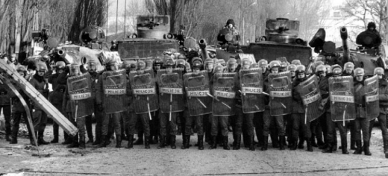 Jutro 39. rocznica wprowadzenia stanu wojennego (VIDEO, FOTO)