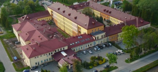 Od wczoraj do szpitala przyjmowani WYŁĄCZNIE pacjenci z COVID!