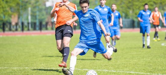 PIŁKA NOŻNA: Sanok – Krosno. Olbrzymie kontrowersje w meczu juniorów (FILM, FOTO)