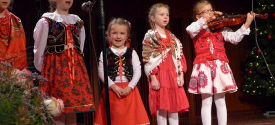 Kolędami wyśpiewali awans (ZDJĘCIA)