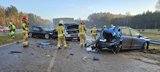 POLSKA112 : Groźny wypadek. 4 osoby ranne w tym dziecko (ZDJĘCIA)