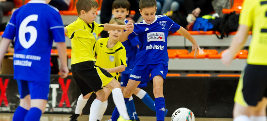 Turniej Mikołajkowy Akademii Piłkarskiej Sanok (FOTO)
