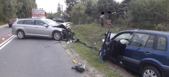 REGION: Zderzenie czołowe. 9 osób w szpitalu