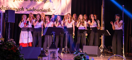 SANOK: Wyjątkowy koncert z okazji Dnia Kobiet w PWSZ (ZDJĘCIA)