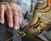 ZUS zmienia legitymacje i numery emerytur