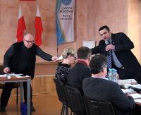 Wojna o muzeum. Bojków już nie ma, a internauci obrzucają się błotem (FILM)