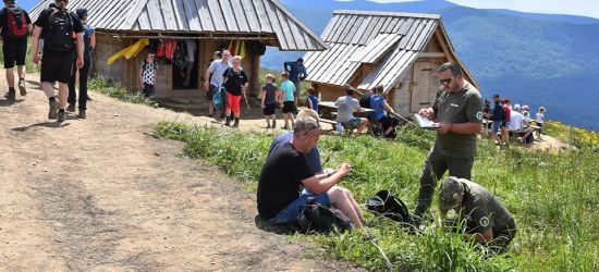 Idealna pogoda na wędrówki. Bieszczady przeżywały oblężenie (ZDJĘCIA)