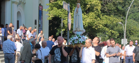 SOBOTA: Męski Różaniec ulicami Sanoka. Publiczne wyznanie wiary katolickiej