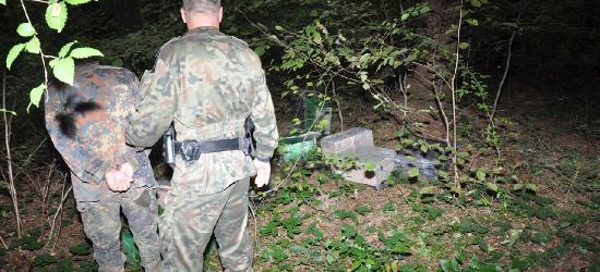 100 tysięcy paczek papierosów szmuglowanych przez zieloną granicę (FOTO)
