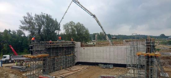 OBWODNICA SANOKA: Okiełznać góry i doliny. Nowe ujęcia z placu budowy (FOTO)