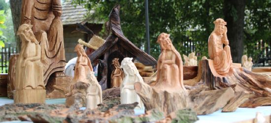 Rękodzieła, regionalne jadło i wielu odwiedzających. Festiwal „Karpaty zaklęte w drewnie” rozpoczęty (VIDEO, FOTO)