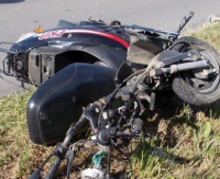 BRZOZÓW24.PL: Wjechał w zaparkowany samochód. Twierdził, że oślepiło go słońce