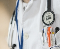 SZPITAL SANOK: Kolejki do lekarzy specjalistów. Chirurgia naczyniowa zapisuje na maj 2017!