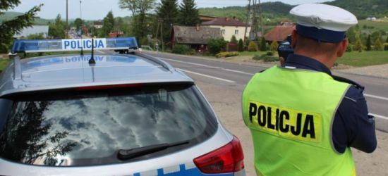 BIESZCZADY. Jechał za szybko. Chciał wręczyć łapówkę. Grozi mu 10 lat więzienia!