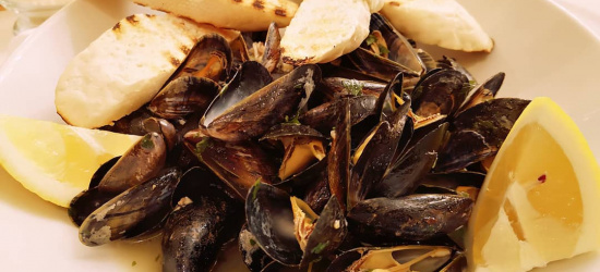 Czwartkowa promocja w Restauracji Magnolia: 4 porcje muli w cenie 3!