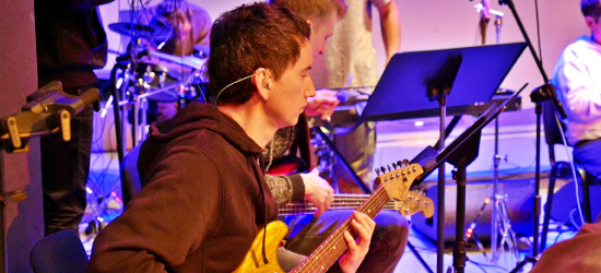 SANOK: Zapraszamy na niezwykły koncert zespołu Freedom Worship!