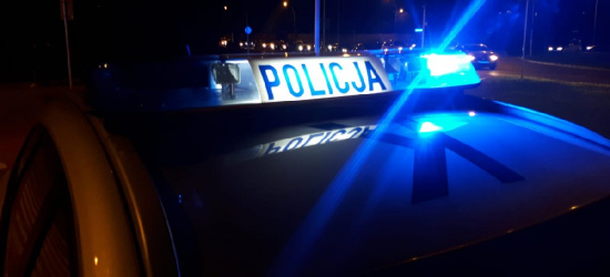 PODKARPACIE: Jazdę skradzionym autem zakończył w rowie. Był pijany
