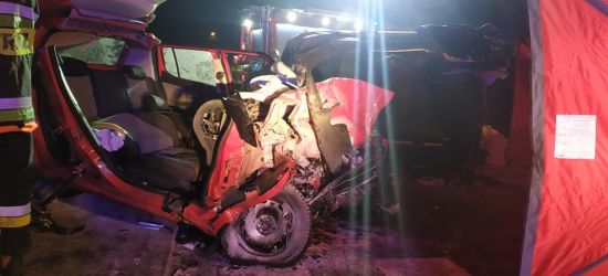 Koszmarny wypadek w Bliznem! Dwie osoby nie żyją, dwie są ciężko ranne! (ZDJĘCIA)