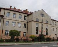 ZARSZYN: Co wieś to podstawówka. Rewolucji w zatrudnieniu nauczycieli nie będzie