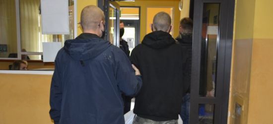 PODKARPACIE. 30-latek zaatakował mężczyznę tasakiem! (ZDJĘCIA)