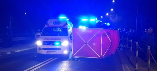 PODKARPACIE. 37-latek przejechany przez samochód. Nie żyje