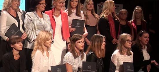 Po kierunkach medycznych jest praca. Inauguracja roku szkolnego w sanockim medyku (FILM)