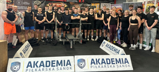 Wyciskanie sztangi leżąc. Powalczyli w Mistrzostwach Sanoka (ZDJĘCIA)