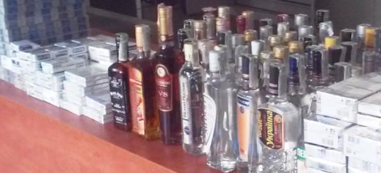 LUTOWISKA: Znaleziono 800 paczek nielegalnych papierosów i prawie 300 litrów alkoholu