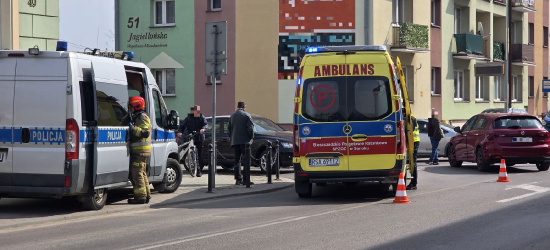 SANOK: Groźne zdarzenie na ul. Jagiellońskiej. Rowerzysta trafił do szpitala [VIDEO, ZDJĘCIA]