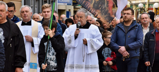 SANOK. Męski Różaniec przejdzie ulicami miasta już 3 czerwca (VIDEO, ZDJĘCIA)