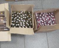 150 flakoników z „perfumami” znanych marek w prezencie? Ukrainiec twierdził, że to dla znajomych (ZDJĘCIA)