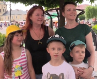 Wyjątkowe spotkanie „genetycznych bliźniaczek”. I Ty może zostać dawcą szpiku (FILM)