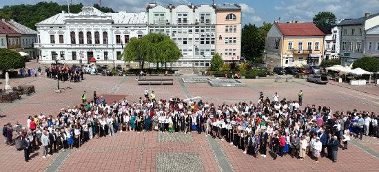 100-lecie „Ekonomika” w Sanoku. Jubileusz szkoły pełen wspomnień, wzruszeń i dumy (ZDJĘCIA, VIDEO)