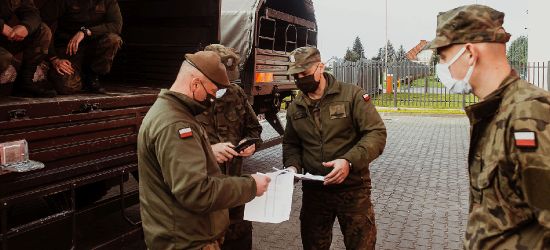 Żołnierze WOT dostarczą 2 miliony maseczek do szpitali na Podkarpaciu