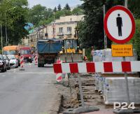LIPIŃSKIEGO: „Dlaczego nie ma ścieżki rowerowej, jak w każdym normalnym mieście?”. Rzecznik GDDKiA: „To remont, nie wykonujemy nowych inwestycji” (ZDJĘCIA)