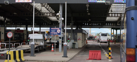 PODKARPACIE: Przewoził zbyt wielu ludzi. Liczba pasażerów w dowodzie była wydrapana
