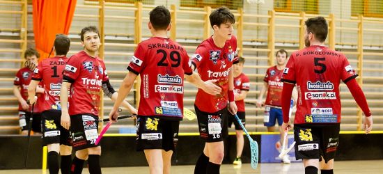 UNIHOKEJ: Fenomenalny mecz i wielkie emocje. Iwoniczanka Wilki II w finale