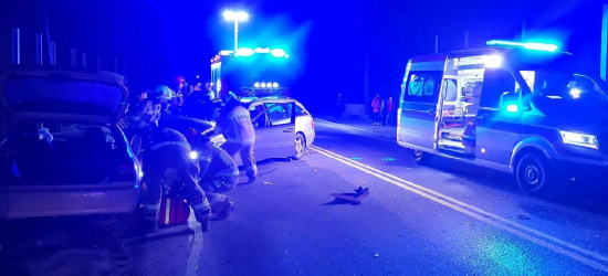 Kolejny wypadek w Zahutyniu. Droga zablokowana! (FOTO)