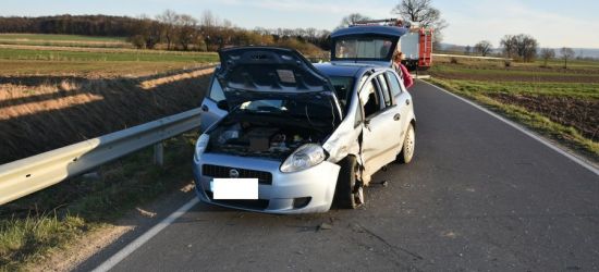 Czołówka mercedesa z fiatem. Ranne dziecko (FOTO)
