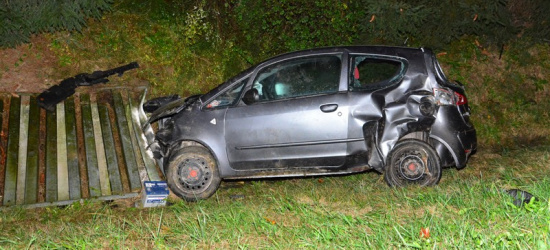18-latka wjechała do rowu i uderzyła w przepust (FOTO)
