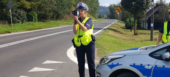Gigantyczne mandaty, zatrzymane prawa jazdy. Policjanci z sanockiej grupy SPEED w akcji