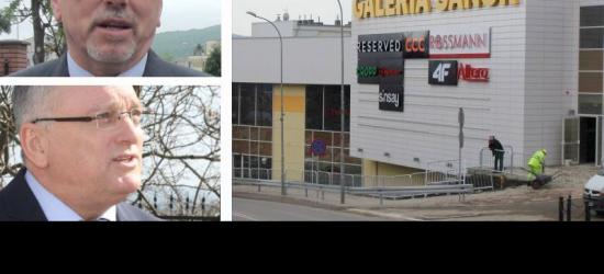 Mega obraz gotowy! Dzieci malowały bohaterów ulubionych bajek FOTO