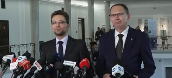 KONFEDERACJA: Tusk chce przyjąć miliony migrantów! (VIDEO)