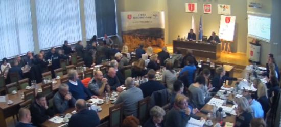 Przepychanki słowne: „RODO ROD-em. Ile ma pan lat?” (VIDEO)