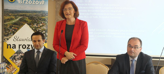BRZOZÓW: Szkoła Legislacji Administracyjnej rozpoczęła działalność! (VIDEO, FOTO)