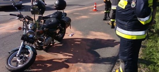 Nie ustąpił pierwszeństwa motocykliście. Dwie osoby w szpitalu! (ZDJĘCIA)
