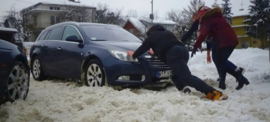UWAGA! W nocy i w niedzielę możliwe śnieżyce