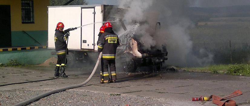 UWAGA: Wypadek między Pakoszówką a Grabownicą. Jedna osoba w szpitalu (ZDJĘCIA)